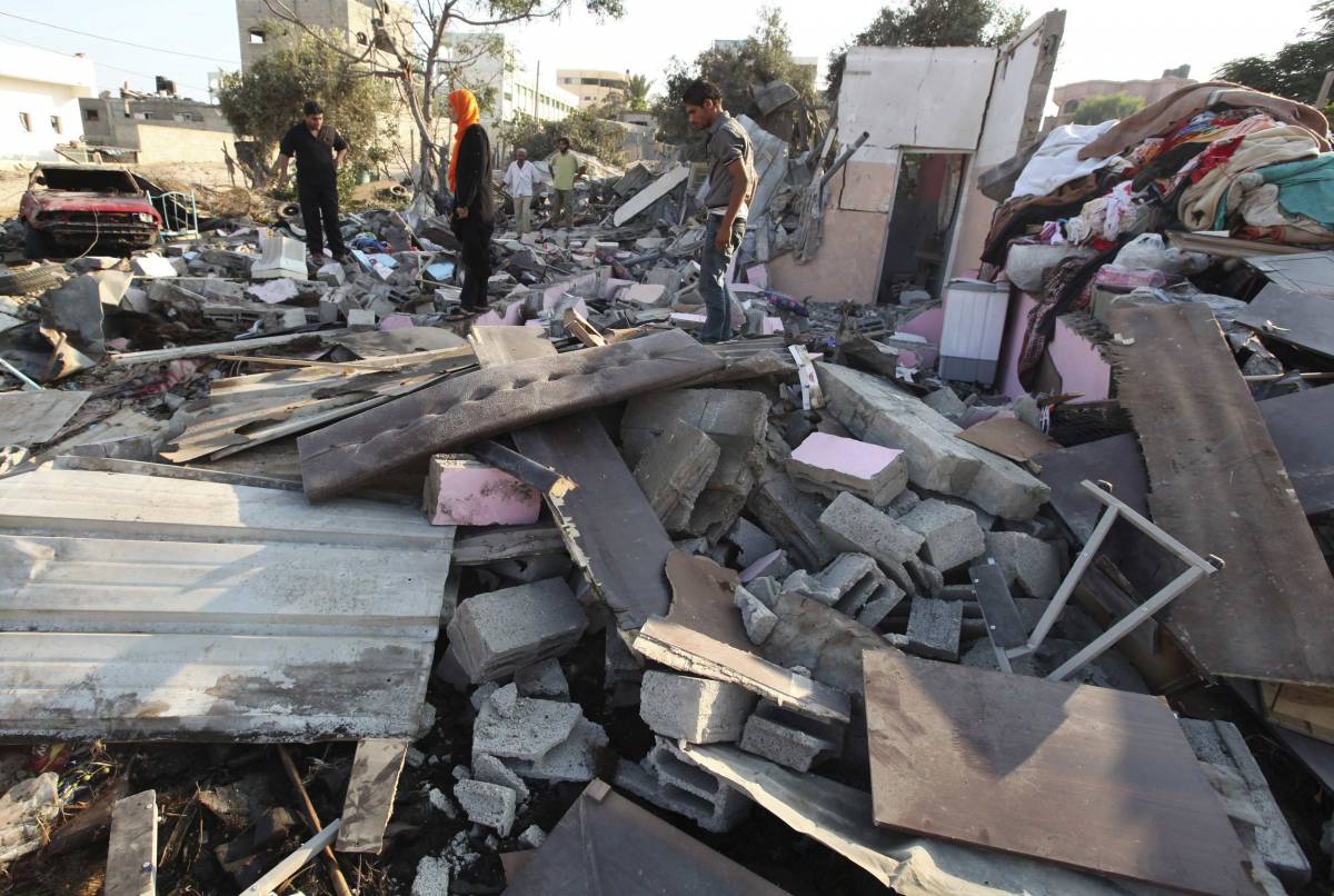 Torna la tensione in Israele: raid aerei su Gaza 
Dai palestinesi ripetuti lanci di razzi sul Neghev