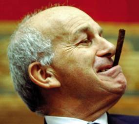 Bertinotti contro tutti: 
"La sinistra non esiste, 
va distrutta e costruita"