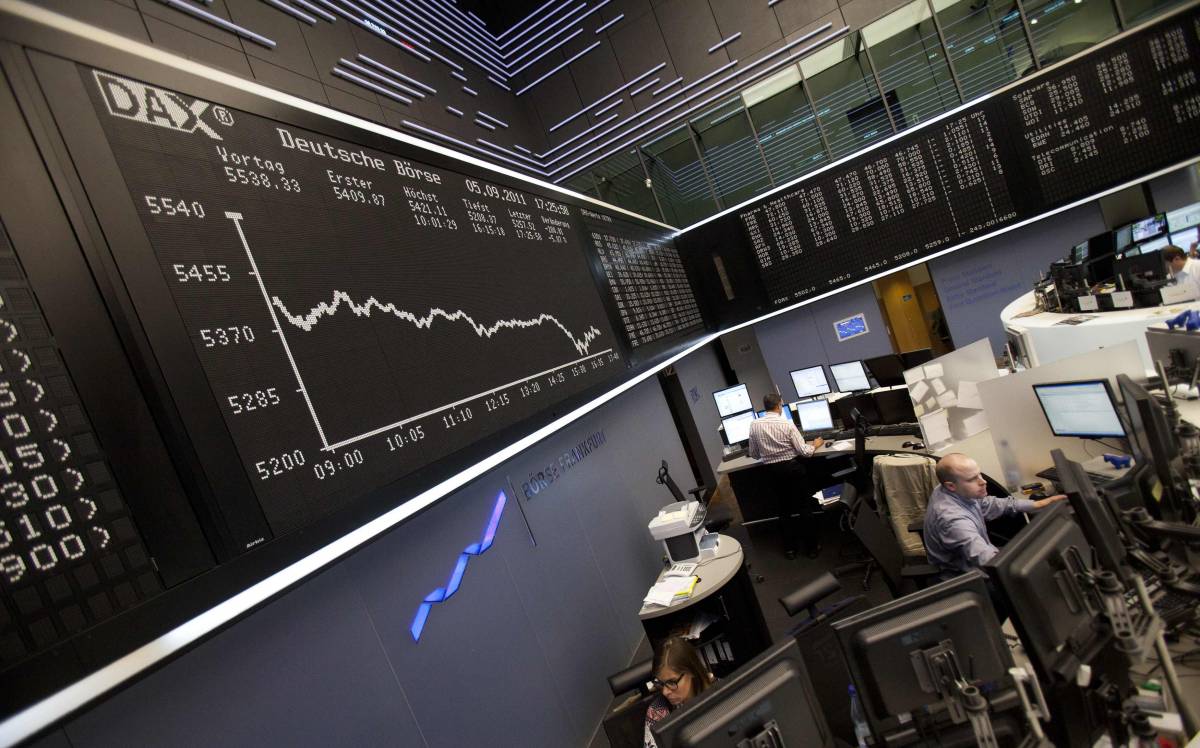 Crisi, nuovo avvertimento di Moody's all'Italia: 
"Il rating resterà ancora sotto osservazione"