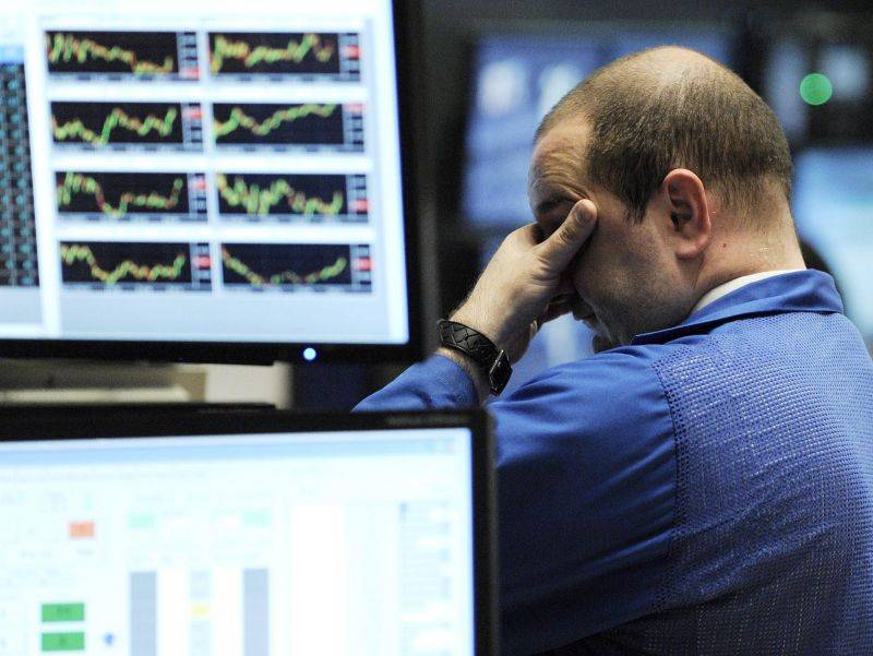 Lunedì nero per le borse 
Ormai si scommette 
sulla fine dell’Europa