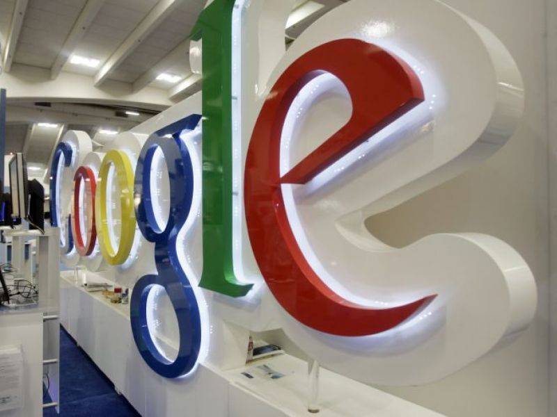 Quanta energia serve per una ricerca su Google? 
I suoi server consumano come 200mila case