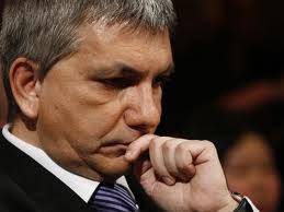 Vendola in piazza il 1 ottobre con Di Pietro 
Voleva anche il Pd ma l'invito è stato respinto