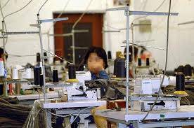 Cina, altro suicidio nella fabbrica degli iPhone: 
sono 13 i dipendenti che si sono tolti la vita