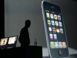 In arrivo l'iPhone 5, prima volta senza Jobs
 
Riuscirà Tim Cook a far innamorare i fan?