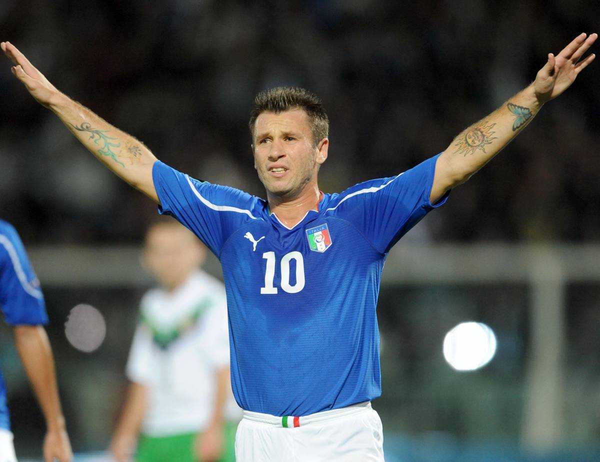 Cassano fa altre due pazzie Ma stavolta le mette in rete