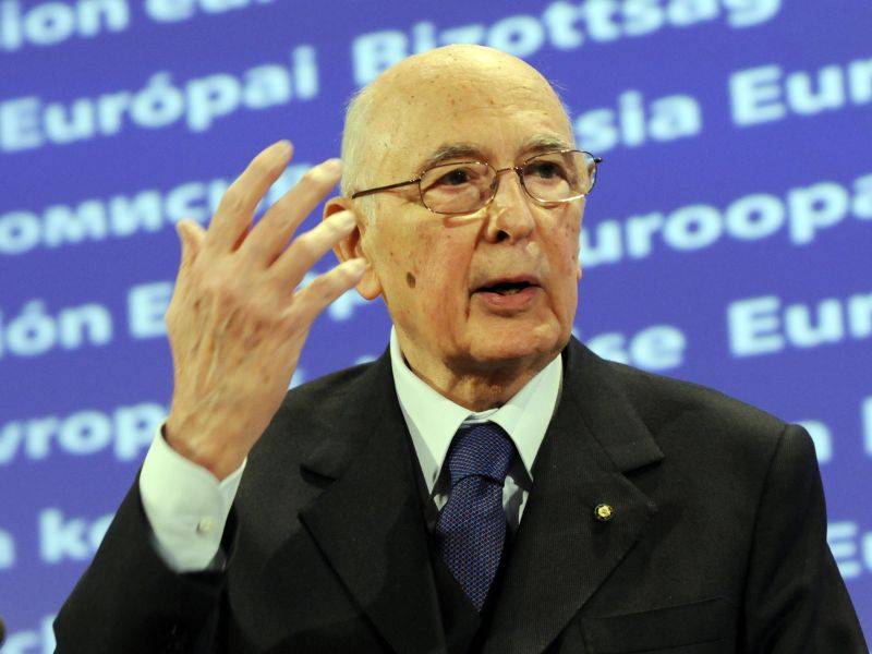 Napolitano: "Italia investa in politica industriale"