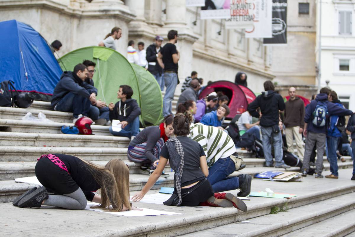 Indignati in piazza, prove generali di rivolta 
Caruso: sabato ci sarà la deflagrazione sociale