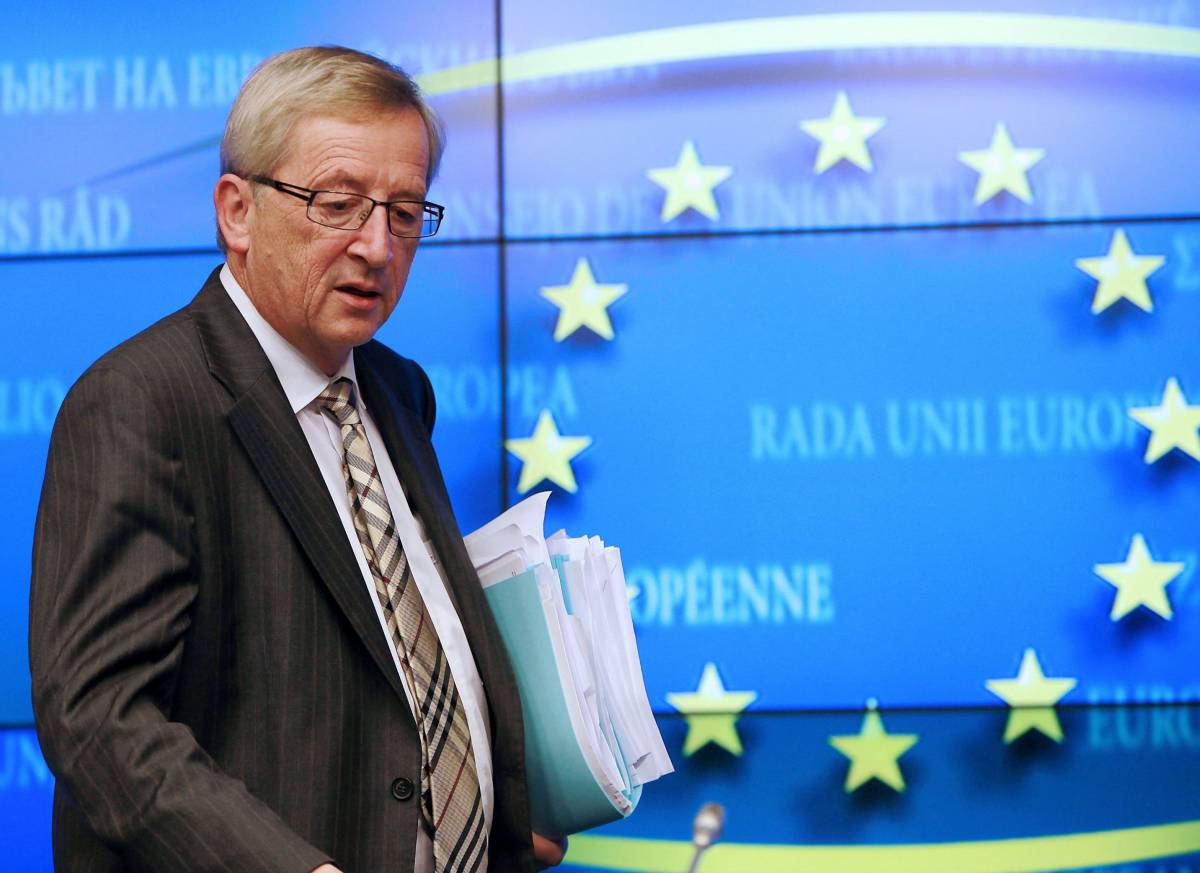 Vola lo spread,  l’Europa pensa  a nuove misure