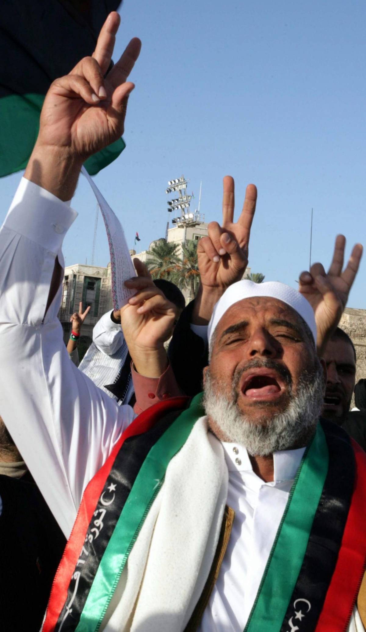 L’ultima vendetta anti Gheddafi: profanata la tomba della madre