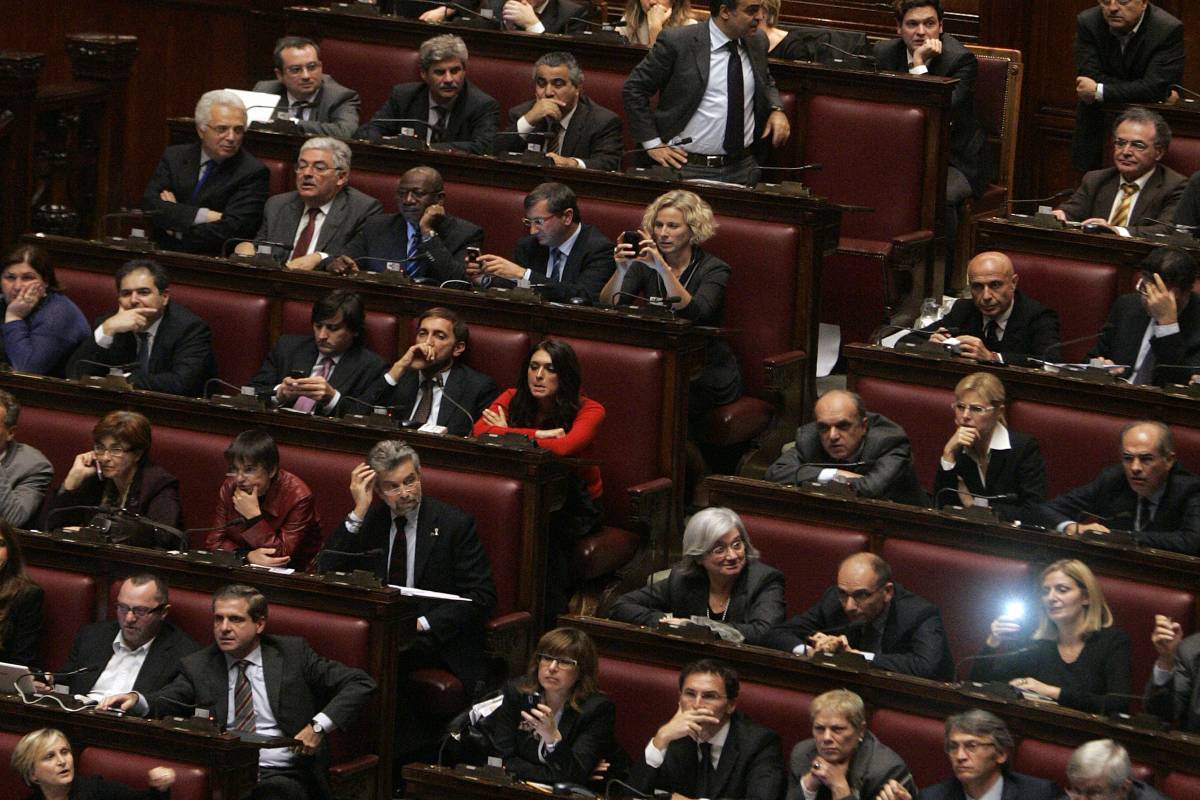 Crisi, la conta in parlamento L'unica maggioranza ampia  è la grande ammucchiata