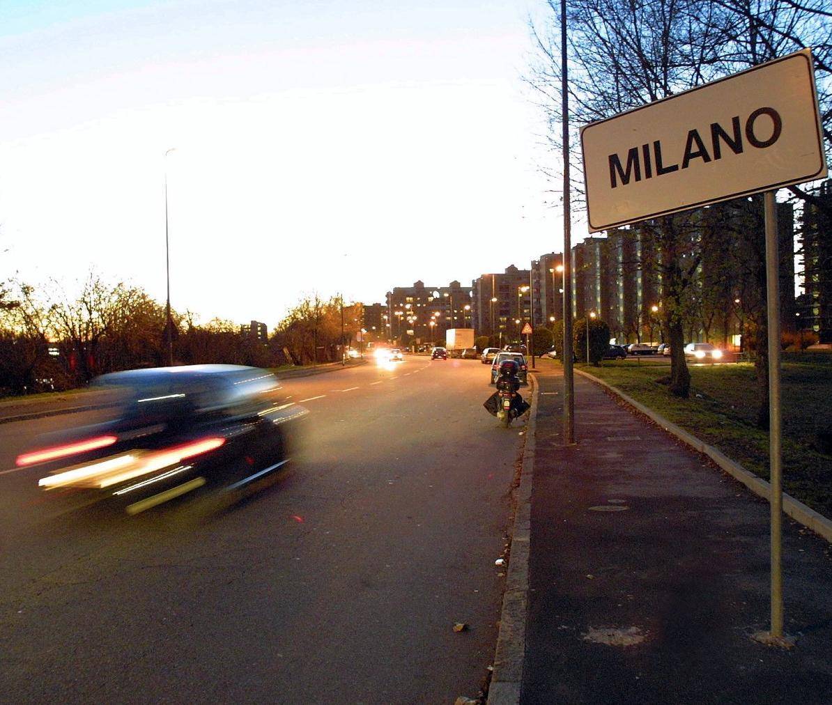 Milano capitale del carovita: "Servono 3mila euro al mese"