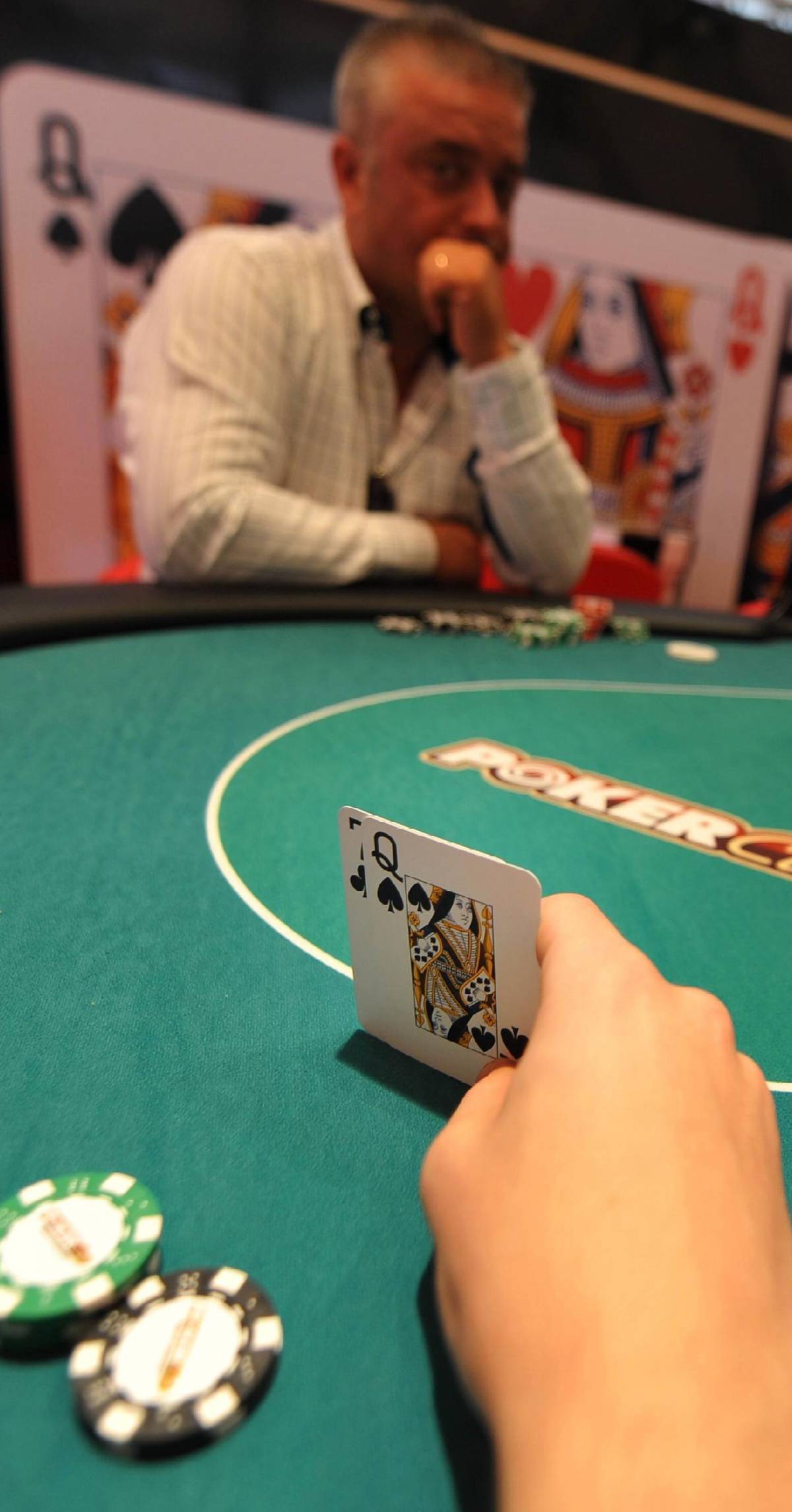 Il mago del poker on line vince (ed evade) 6 milioni