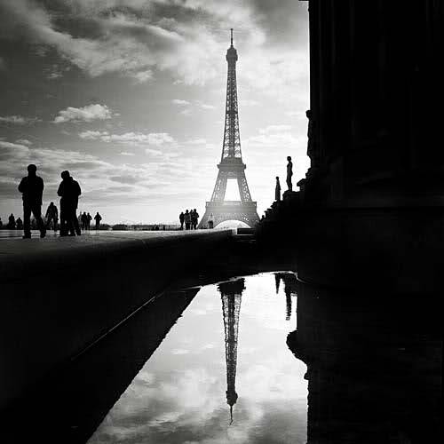 A zonzo per Parigi con il surrealista