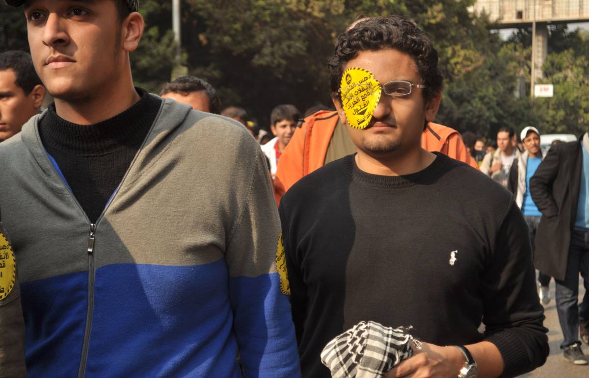 Il cacciatore di occhi sparge il terrore a Tahrir