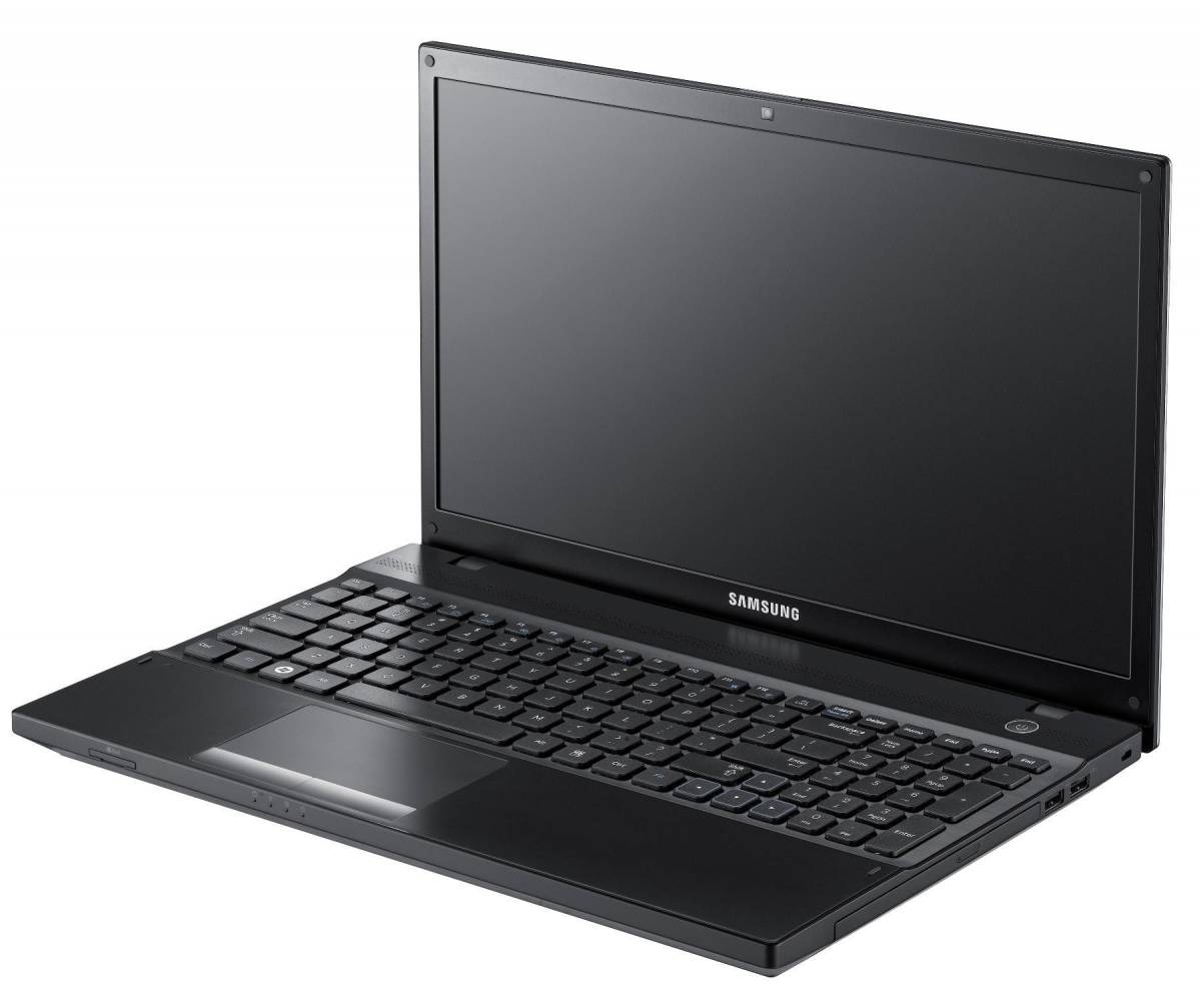 Grande schermo e velocità: come divertirsi con un computer