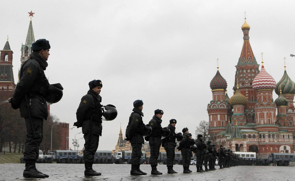 In piazza contro i brogli di Putin La crisi fa esplodere la rabbia