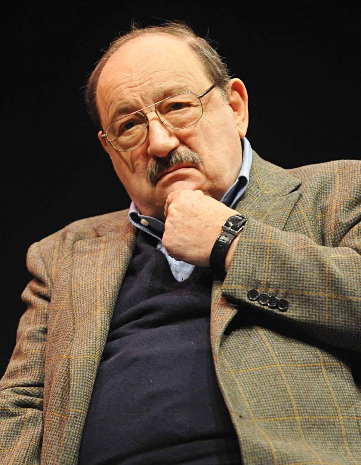 Umberto Eco stroncato anche dal «Financial Times»