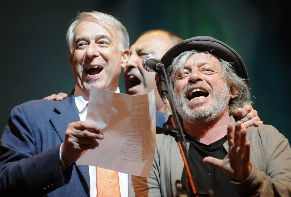 A Capodanno Pisapia punta su don Gallo e Paolo Rossi: una serata da 300mila euro