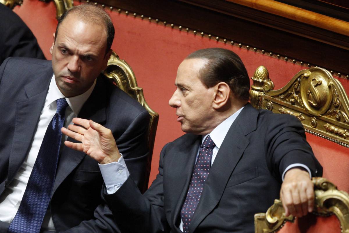 Berlusconi: la mia lista per aiutare Alfano