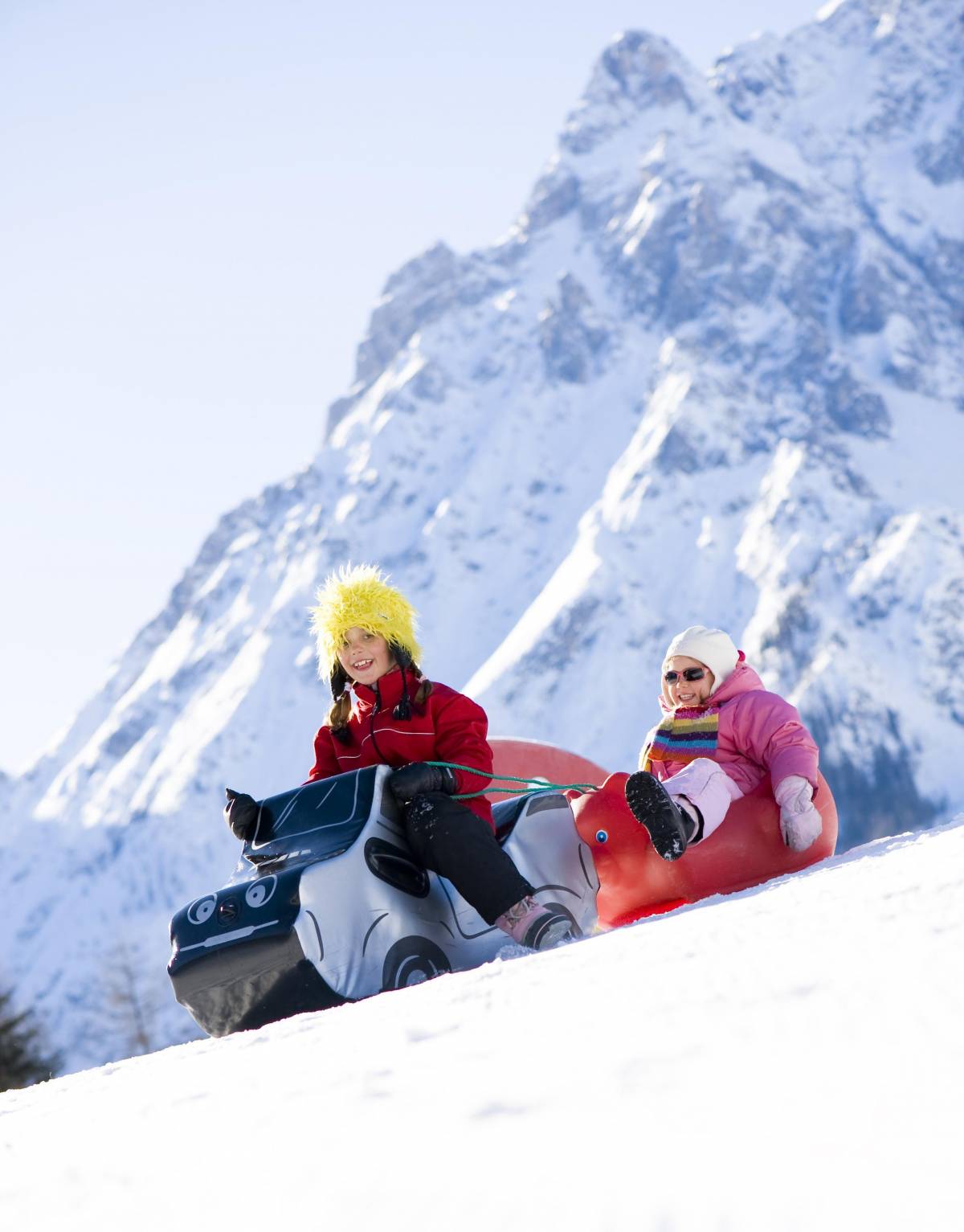 Hotel Rainer, 4 stelle superior, per una vacanza  con famiglia a Sesto