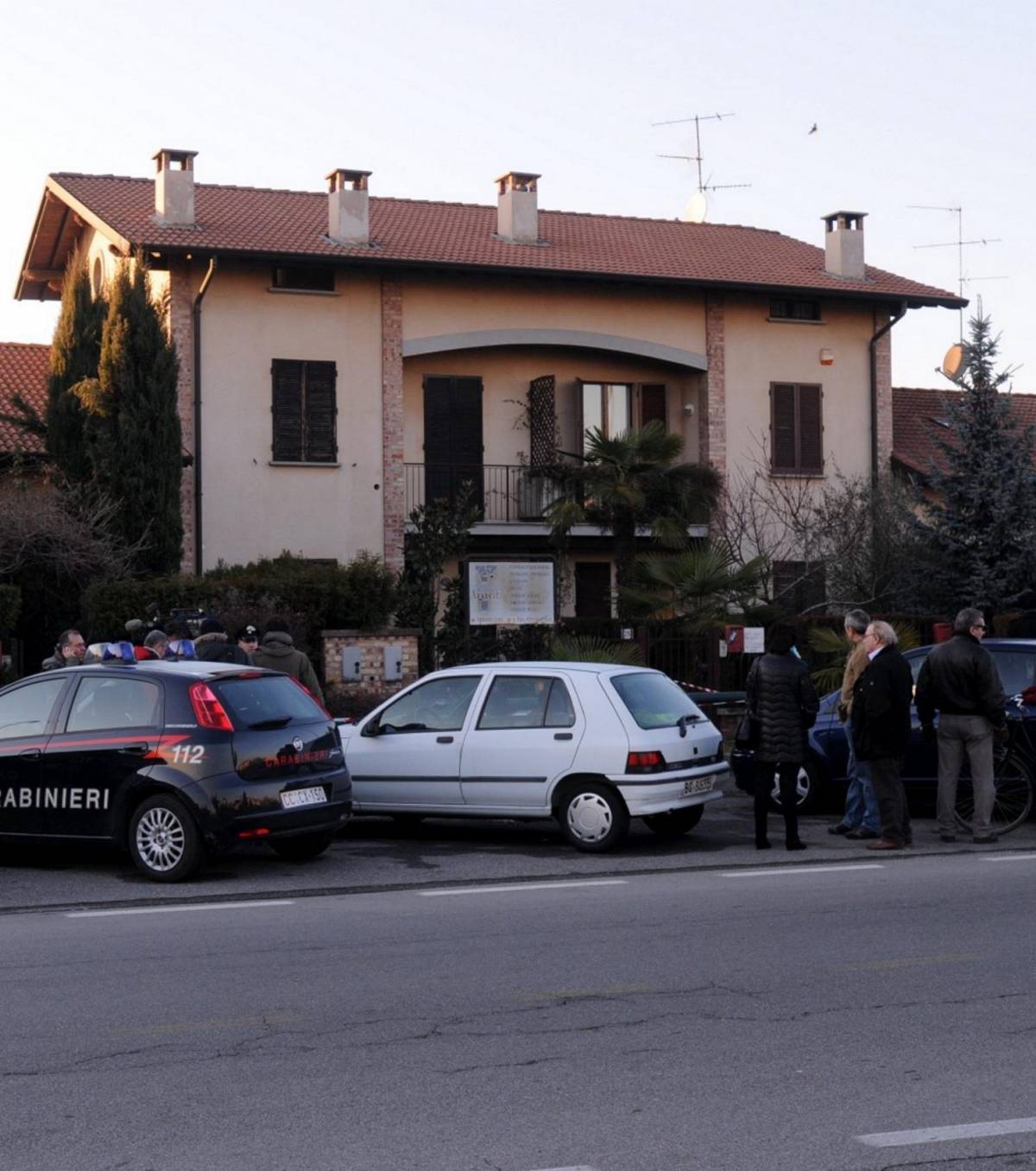 Aprono la porta all’assassino Due anziani uccisi in casa