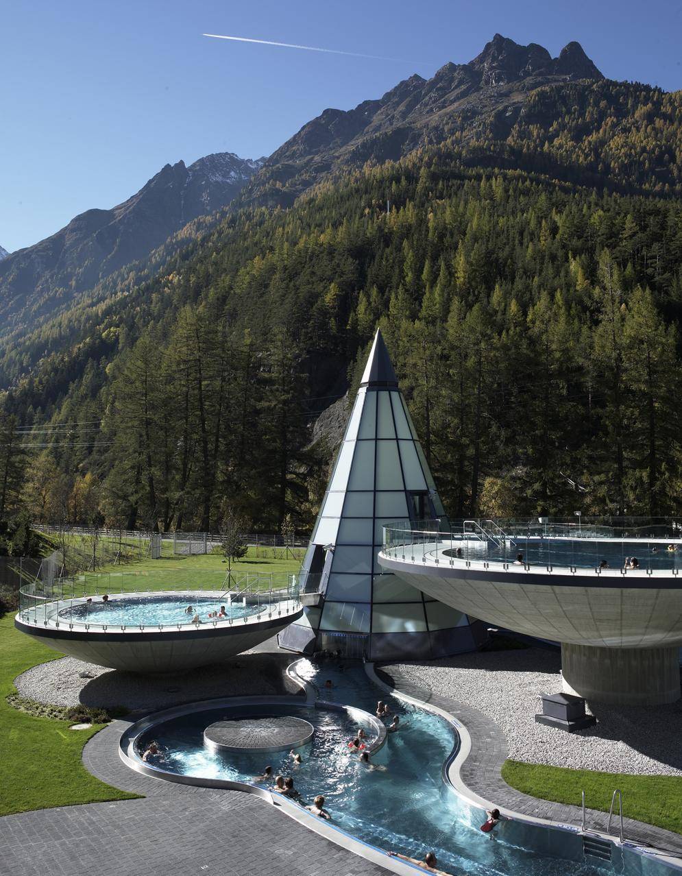 Aqua Dome: terme futuristiche ed eco-compatibili per relax invernale