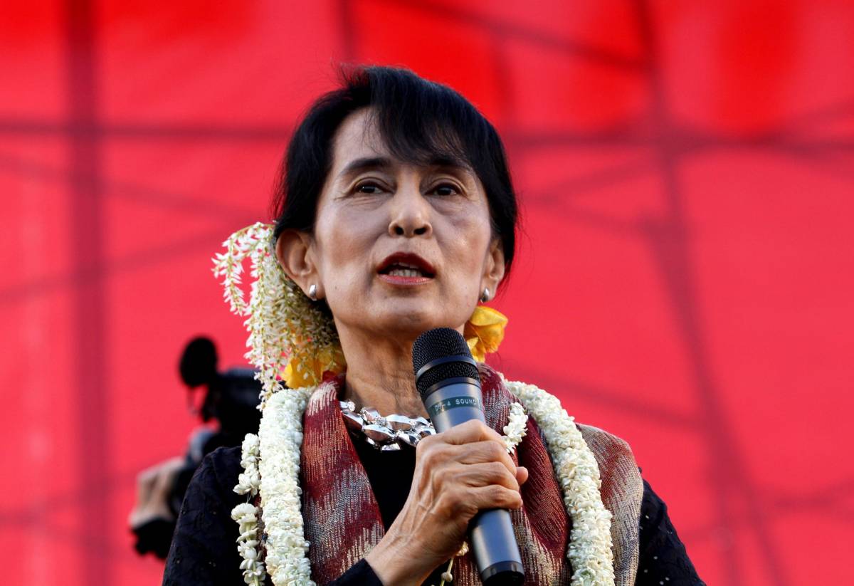 Aung San Su Kyi Il governo dei generali le promette un posto