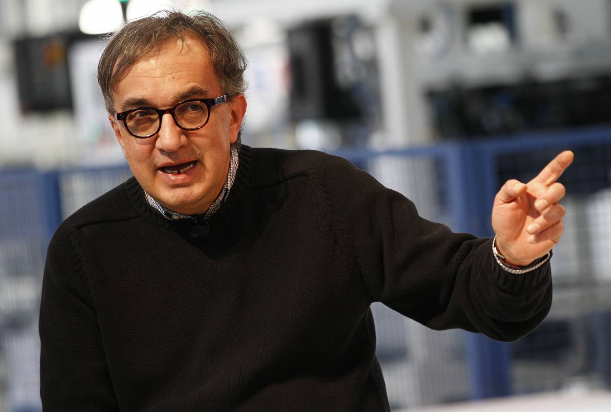 Marchionne resta ad Fiat: "Successore solo nel 2015 dopo la fusione con Chrysler"