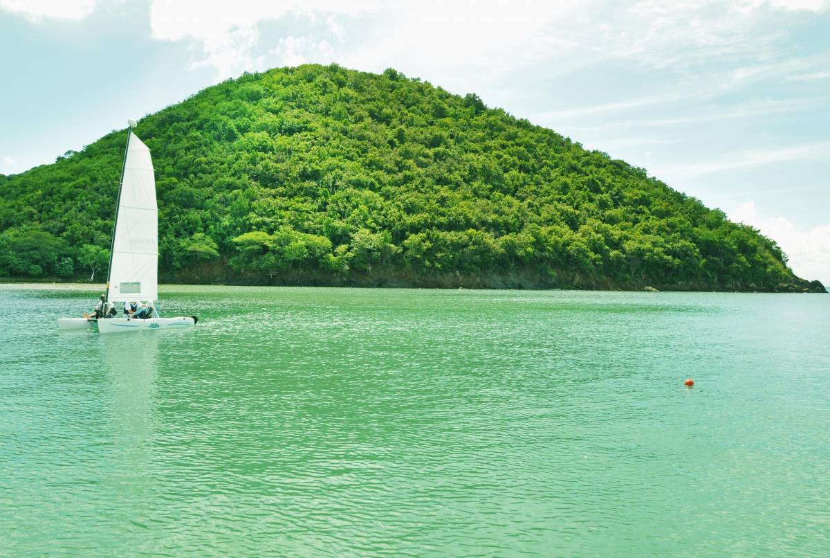 Relax in limpide acque azzurre  a ritmo di calypso sull’isola felice