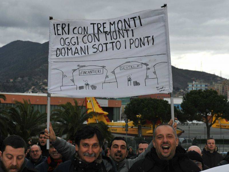 Sciopero di Fincantieri blocca la sopraelevata Traffico in tilt a Genova