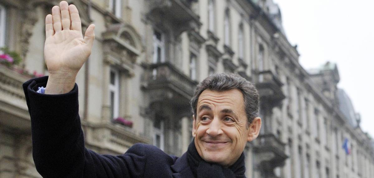 Dopo la risata arriva lo schiaffo Sarkozy tira il bidone a Monti