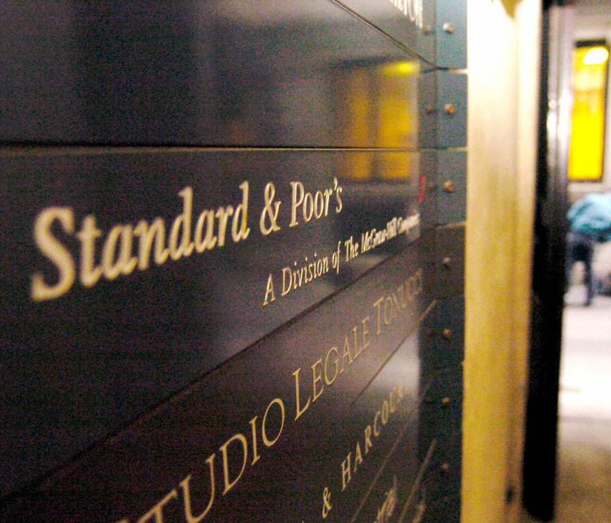 Stavolta a rischiare  è Standard&Poor’s