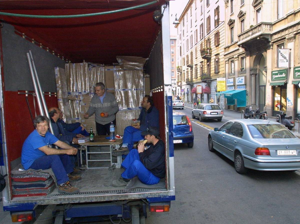 Con la stangata-suolo pubblico traslocare è diventato un lusso