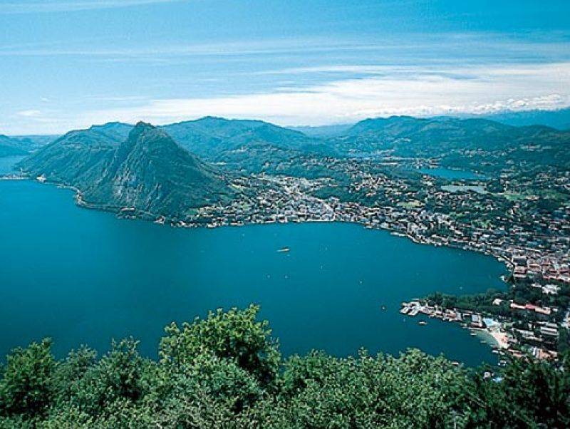 Effetti della cura Monti: migliaia di italiani si rifugiano a Lugano