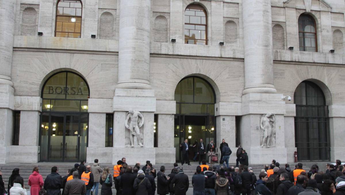 Ore 15.53: Milano trema ancora Palazzi evacuati. E ora c’è paura