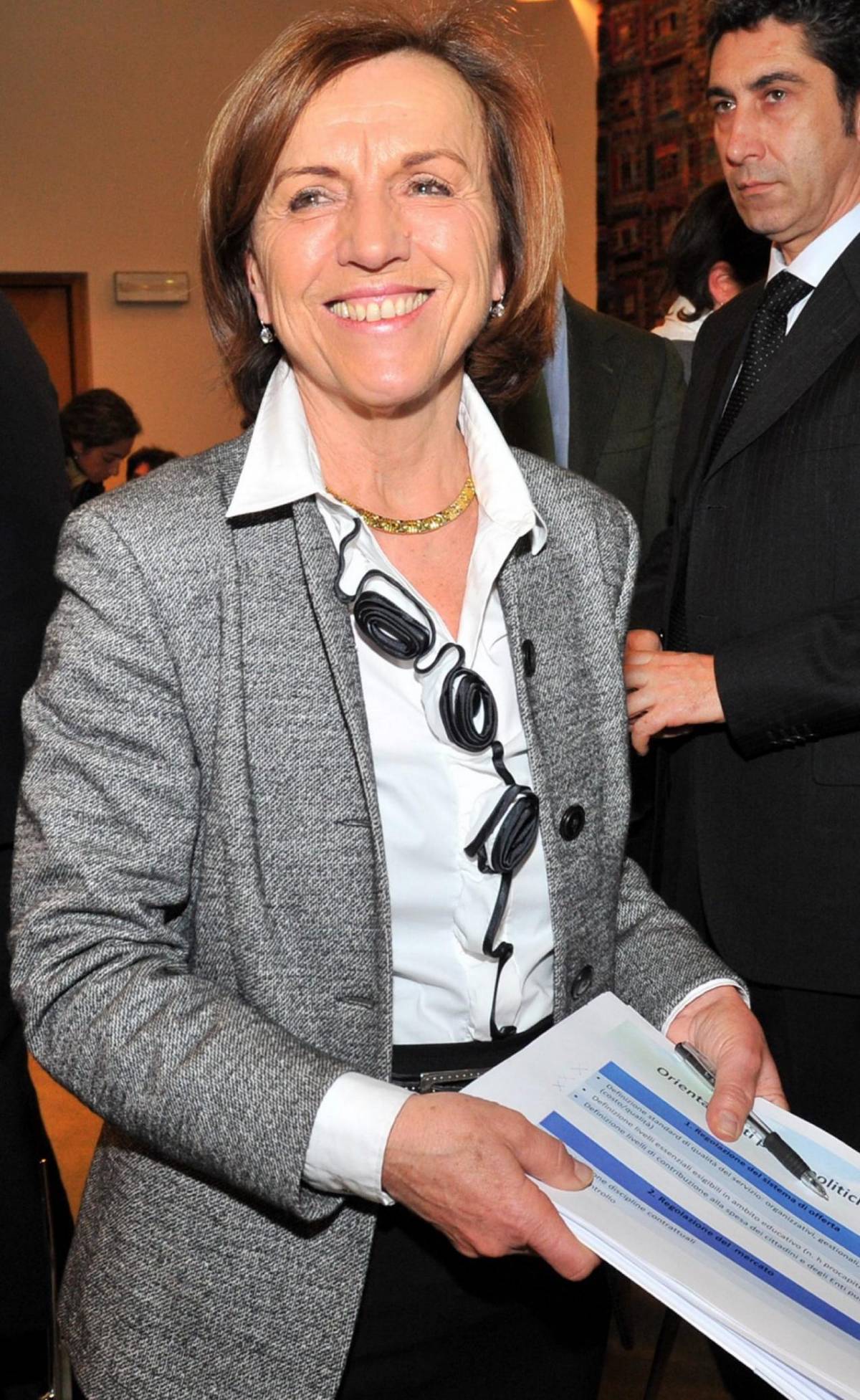 Il governo chiude l’Agenzia del volontariato a Milano