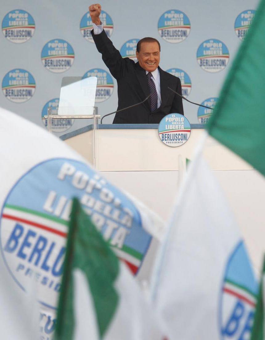 Pdl in piazza per Berlusconi contro le toghe politicizzate