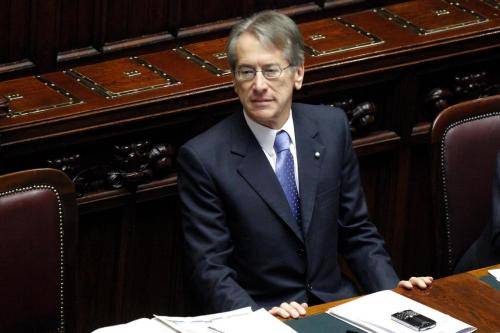 "Frusta pesante" o "chiarimento"? Il verdetto divide Frattini e Terzi
