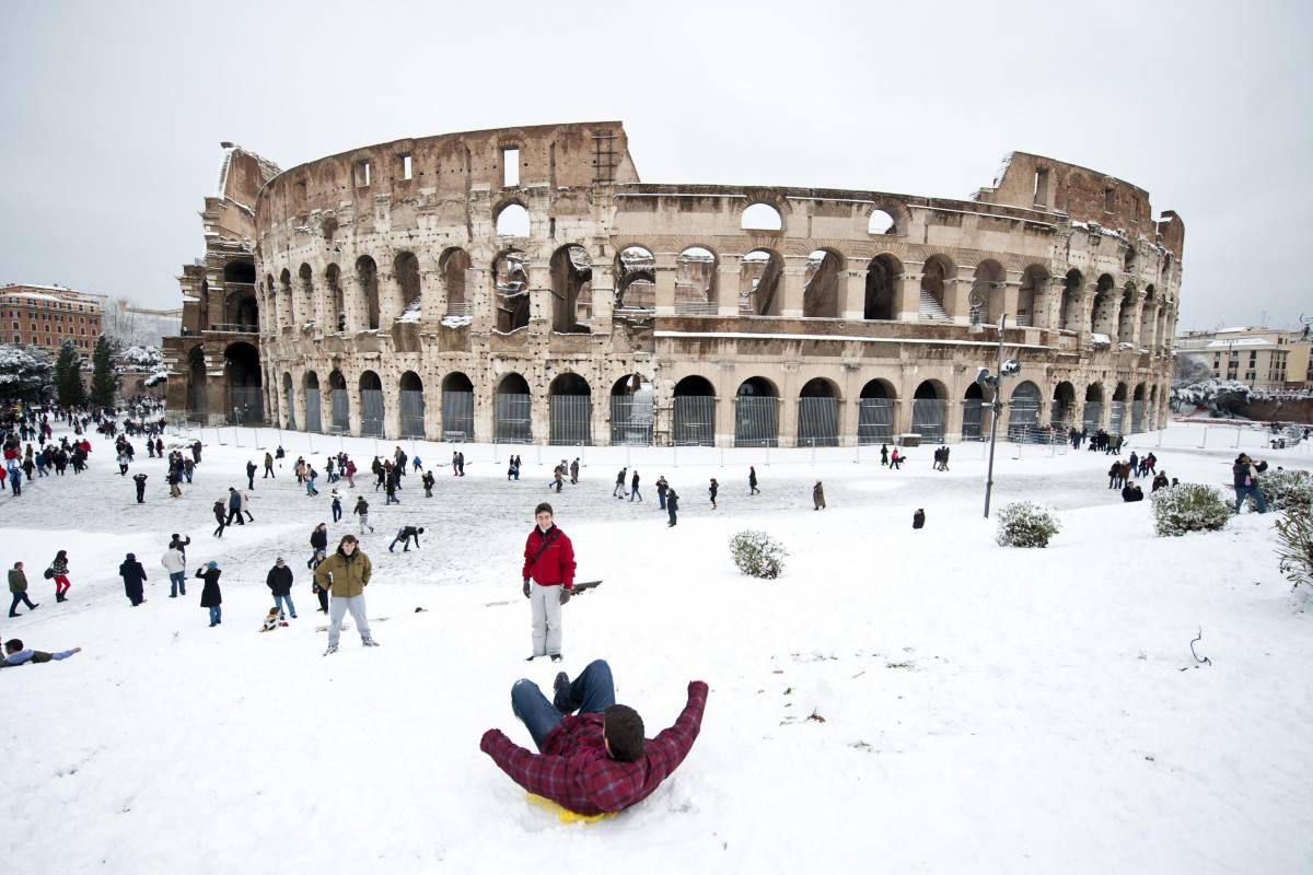 Più festa che disastro La Capitale si scopre magnifica e spettrale