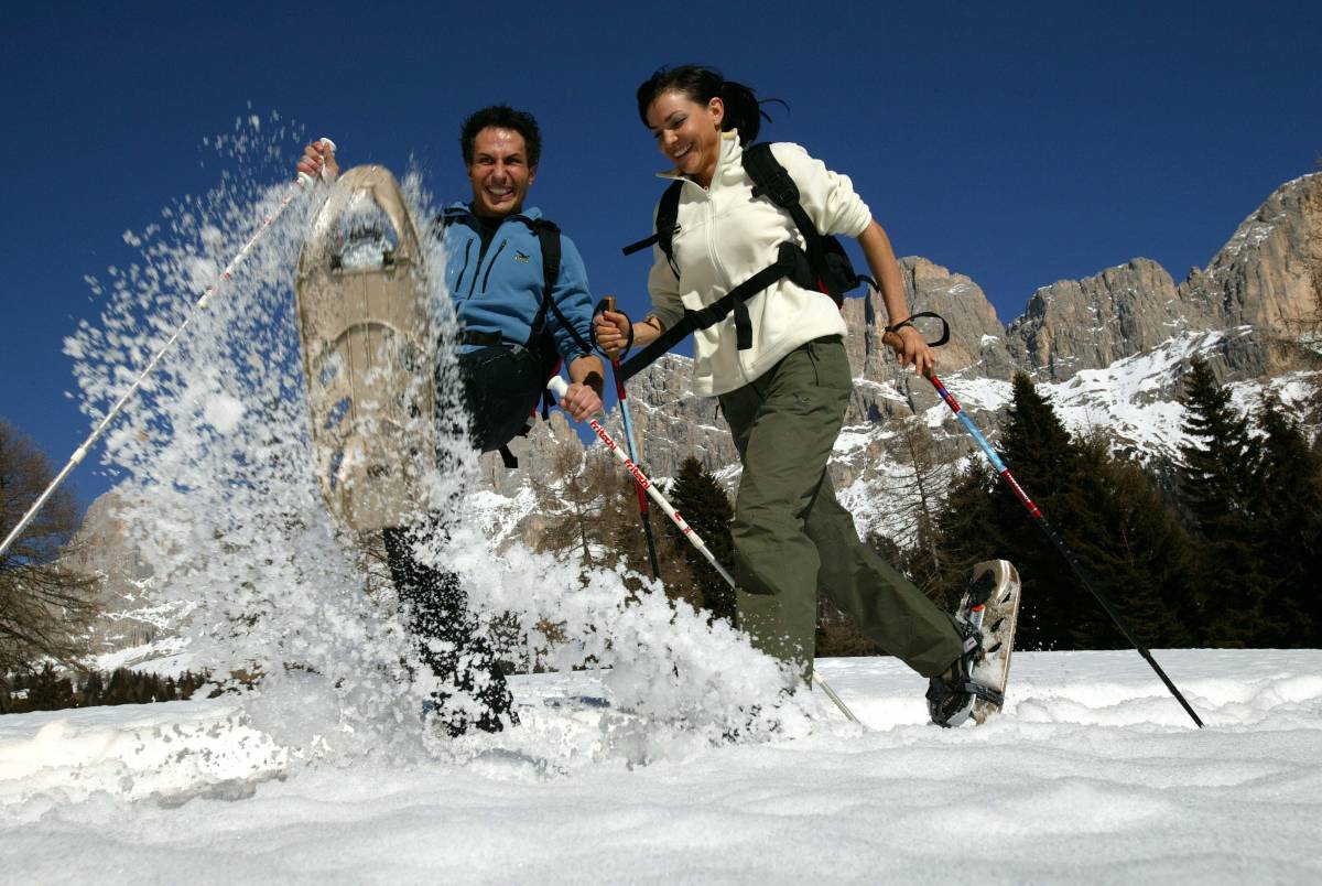 Con le ciaspole nel cuore delle Dolomiti