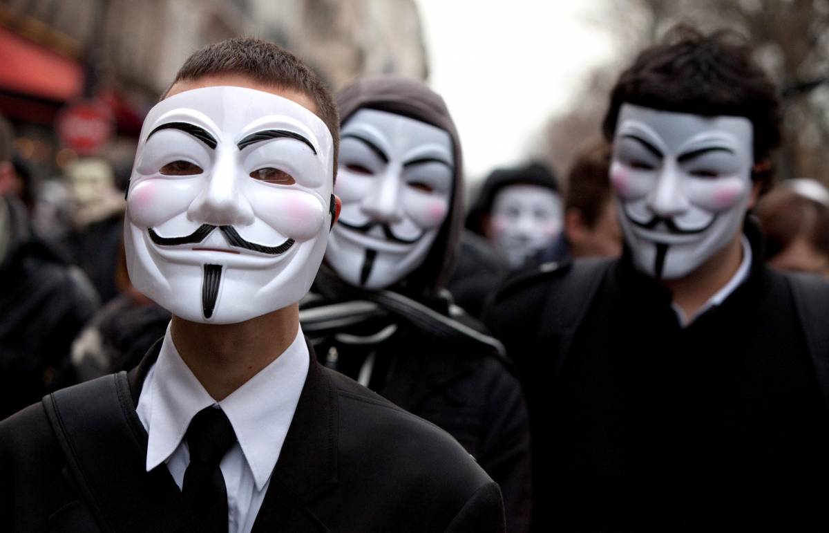 Caso Lusi, Anonymous sul sito della Binetti: "Vogliamo risposte"