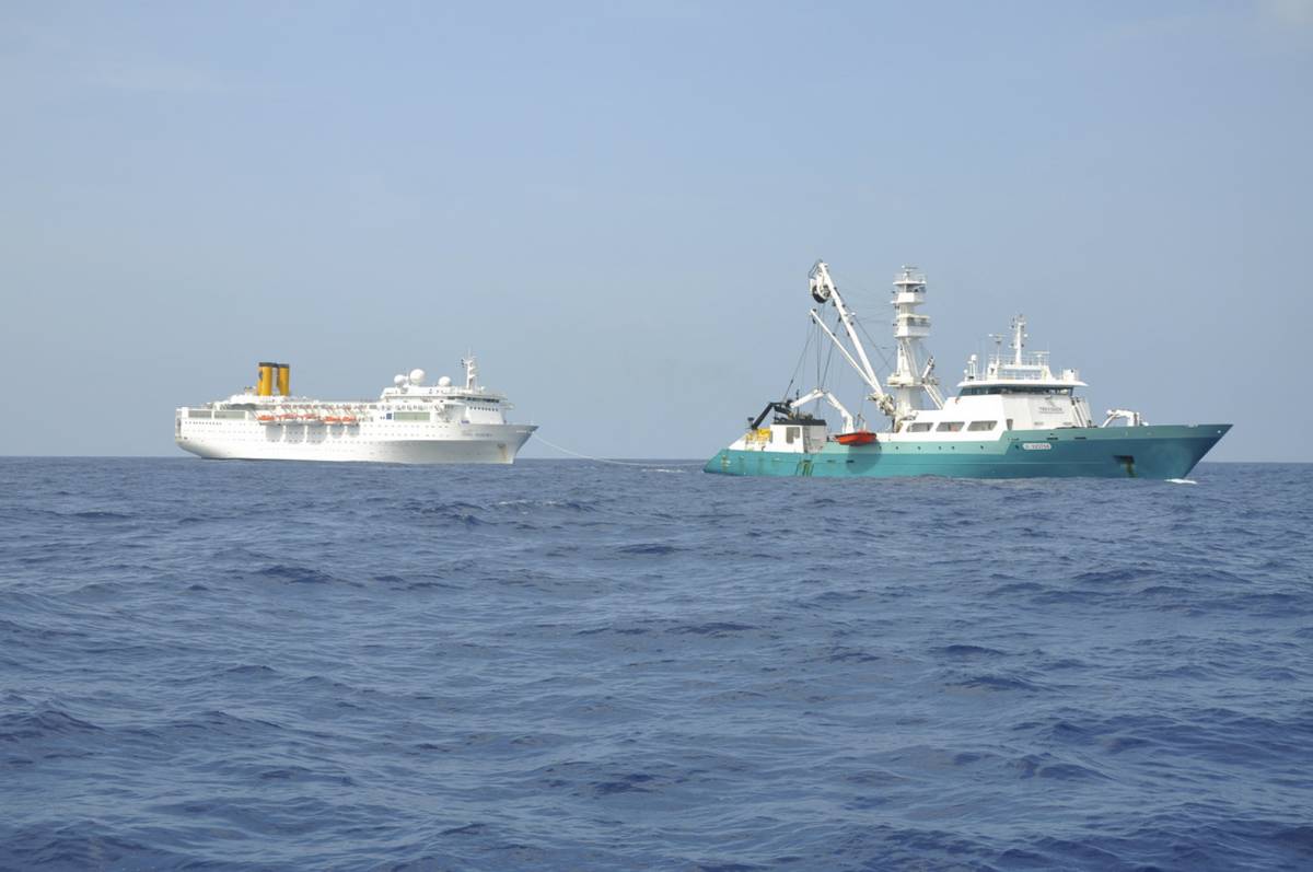 Storia di due fratelli inglesi: lui a bordo della Concordia Lei alla deriva sulla Allegra