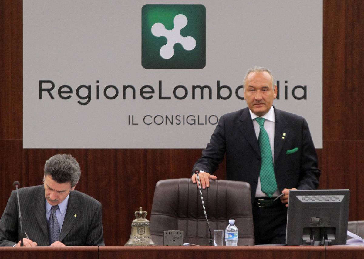 Ancora bufera sul Pirellone, indagato Boni I pm: "Un milione di euro alla Lega Nord"