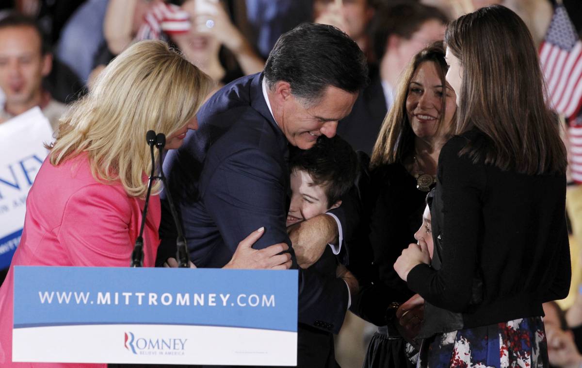 A Romney sei stati su dieci Ma Santorum resta in corsa