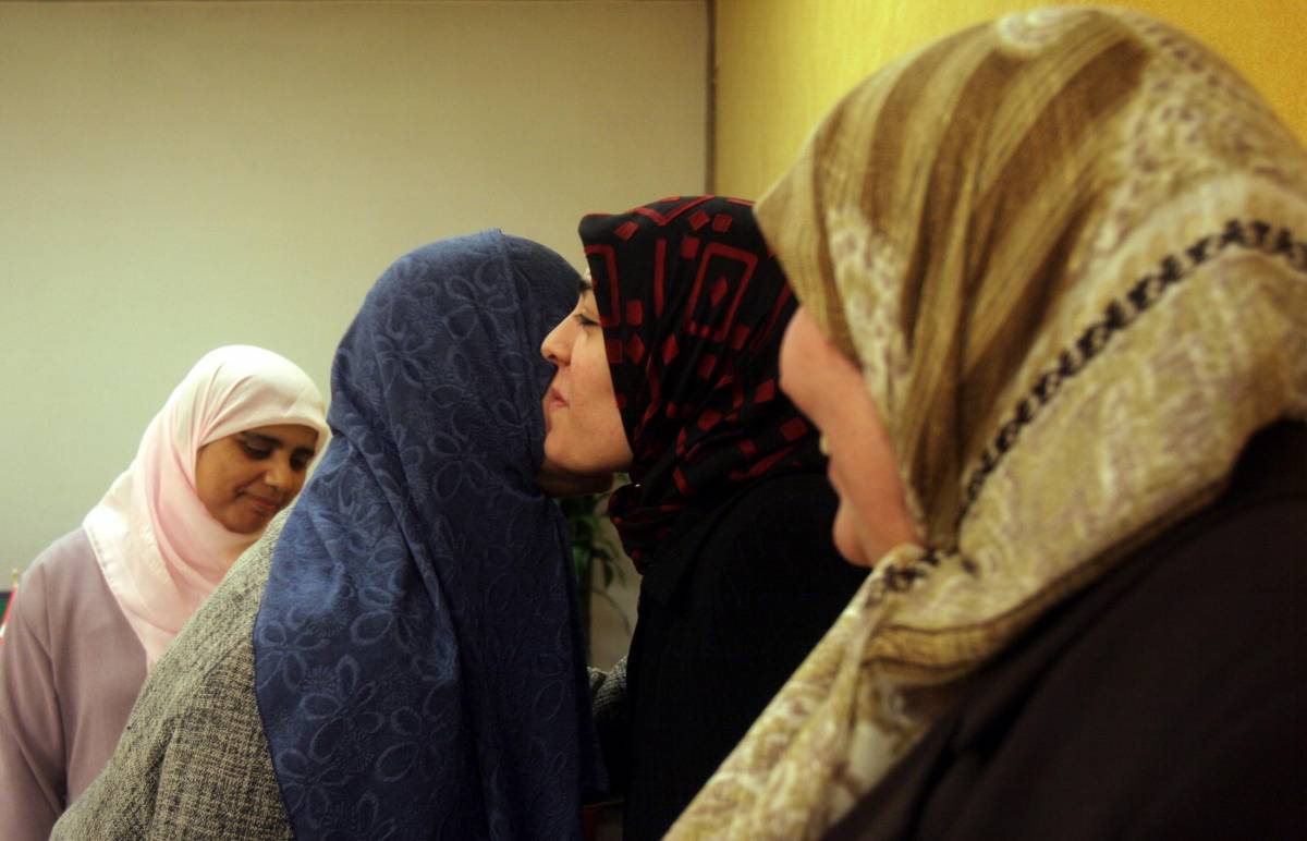 La festa della donna all’islamica Uomini non ammessi alla sfilata