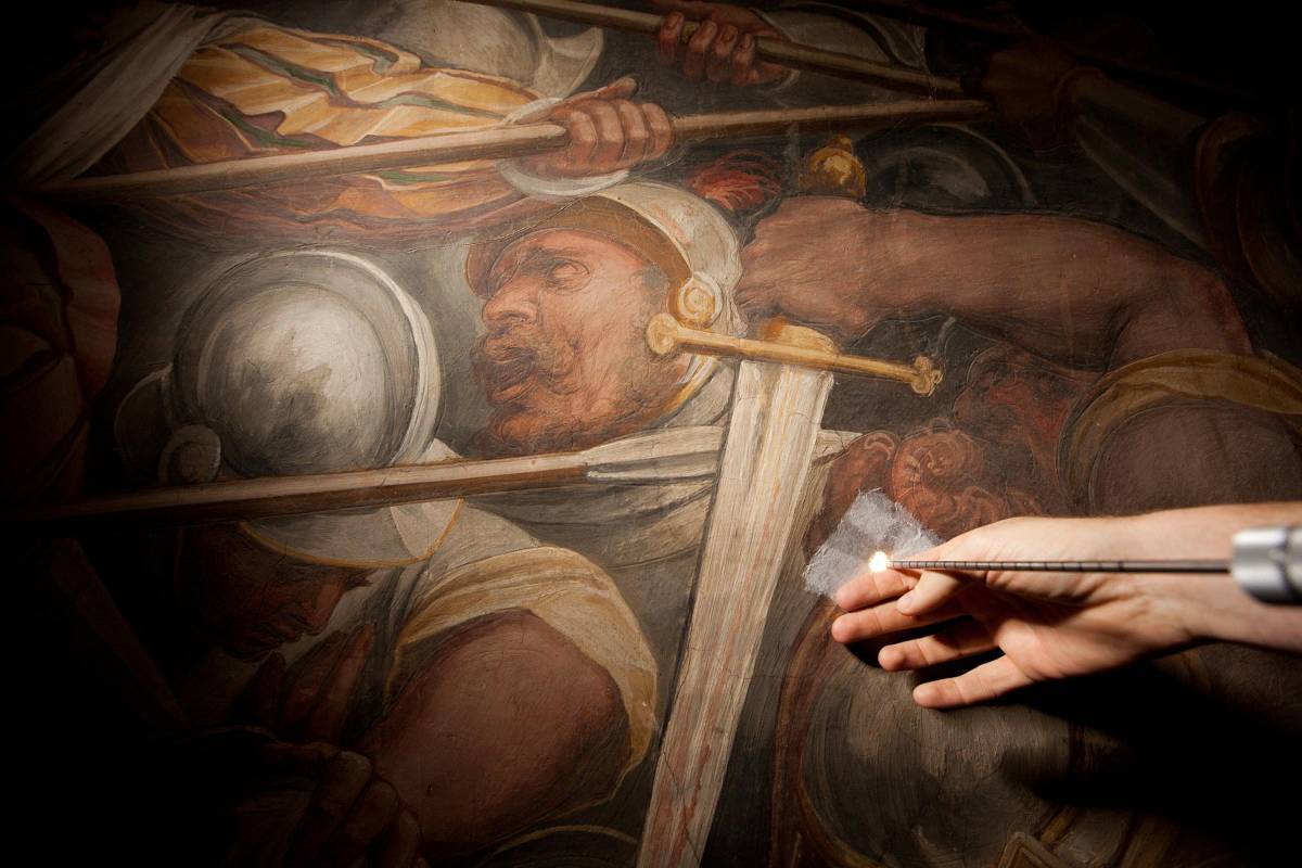 Firenze, "Battaglia Anghiari"  Dietro l'affresco di Vasari c'è l'affresco di Leonardo