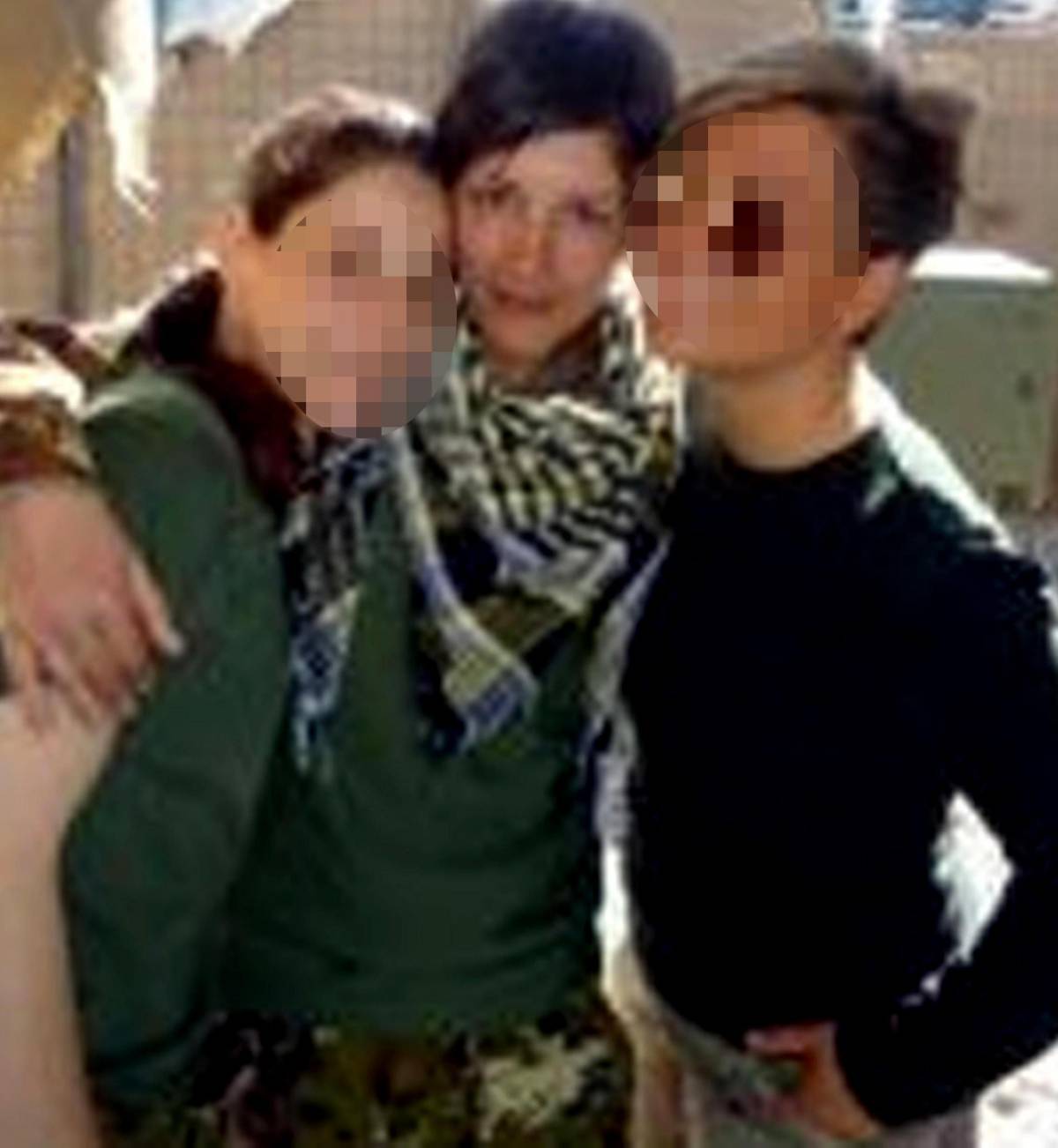 La soldatessa ferita in Afghanistan non morirà