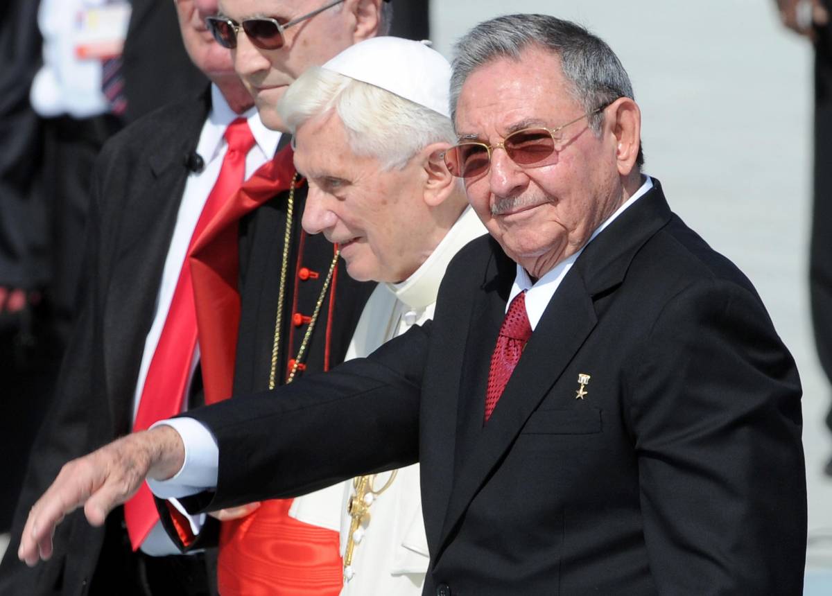 Cuba, 200mila per il Papa Possibile incontro con Fidel