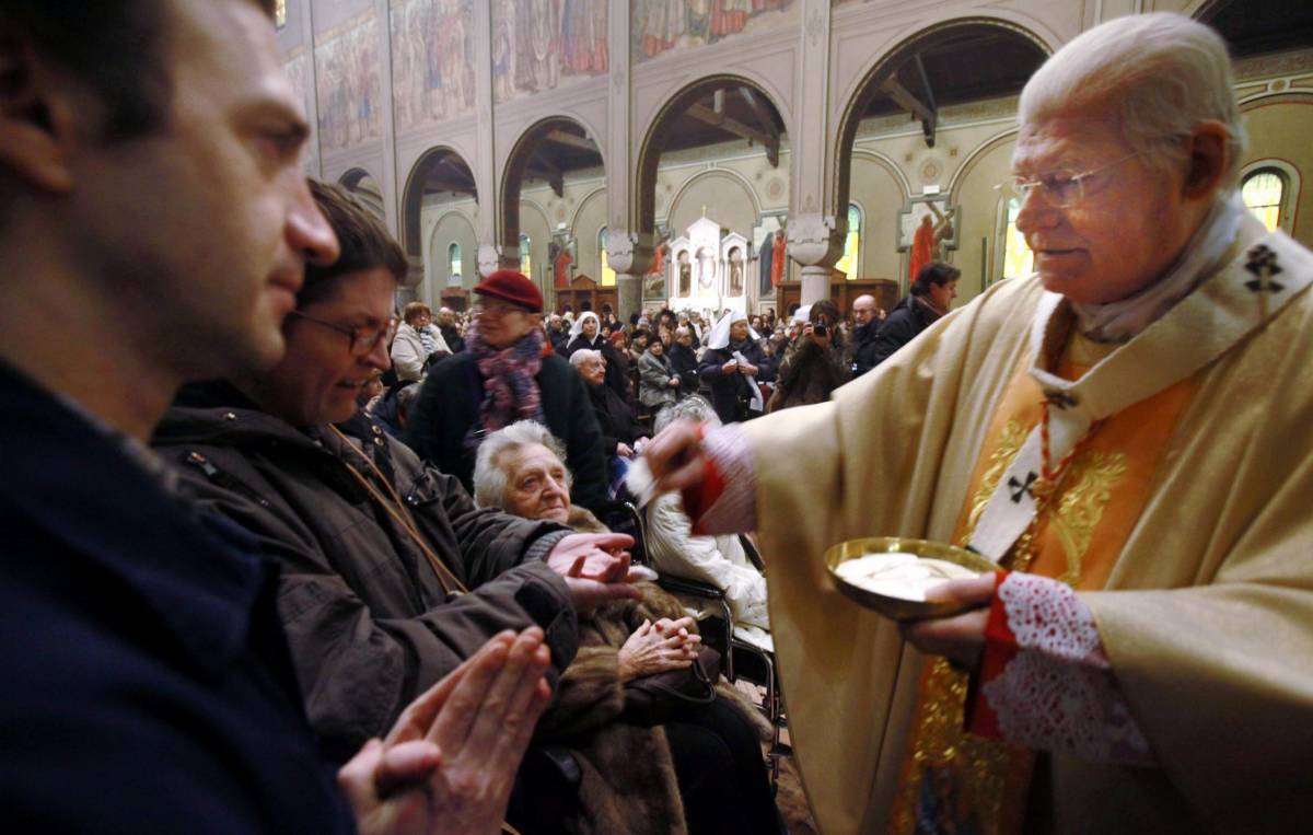 Pasquetta, in centinaia alla festa dei fiori