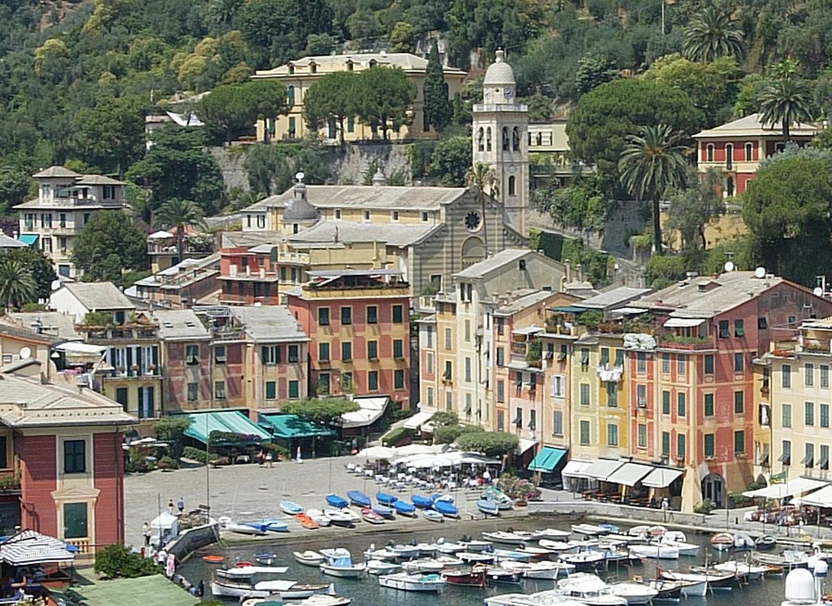 La piazzetta di Portofino tra i «locali storici» d’Italia